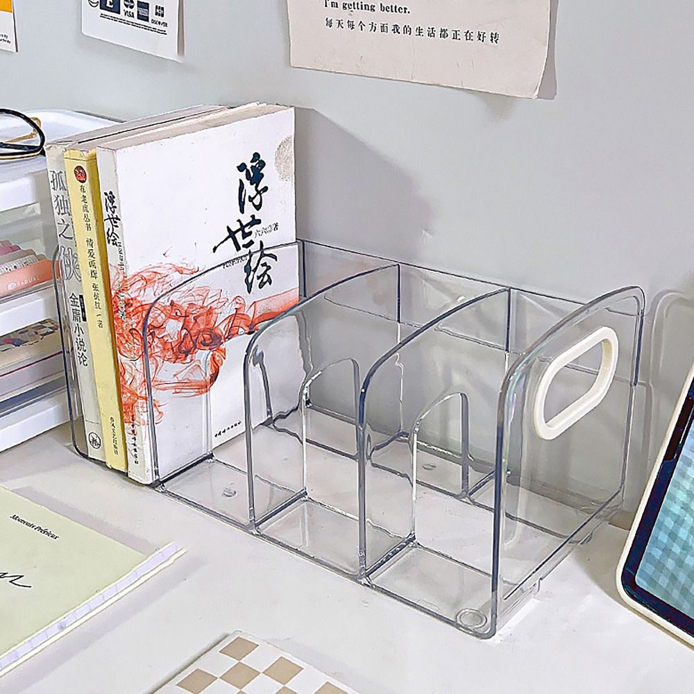 Clear Acrylic Book Stand Holder - ที่วางหนังสืออะคริลิคใสแบบพกพาพร้อมที่จับ อุปกรณ์จัดระเบียบโต๊ะทำงาน ที่วางหนังสือแบบแบ่งช่อง ที่วางหนังสือบนโต๊ะ อุปกรณ์การเรียน